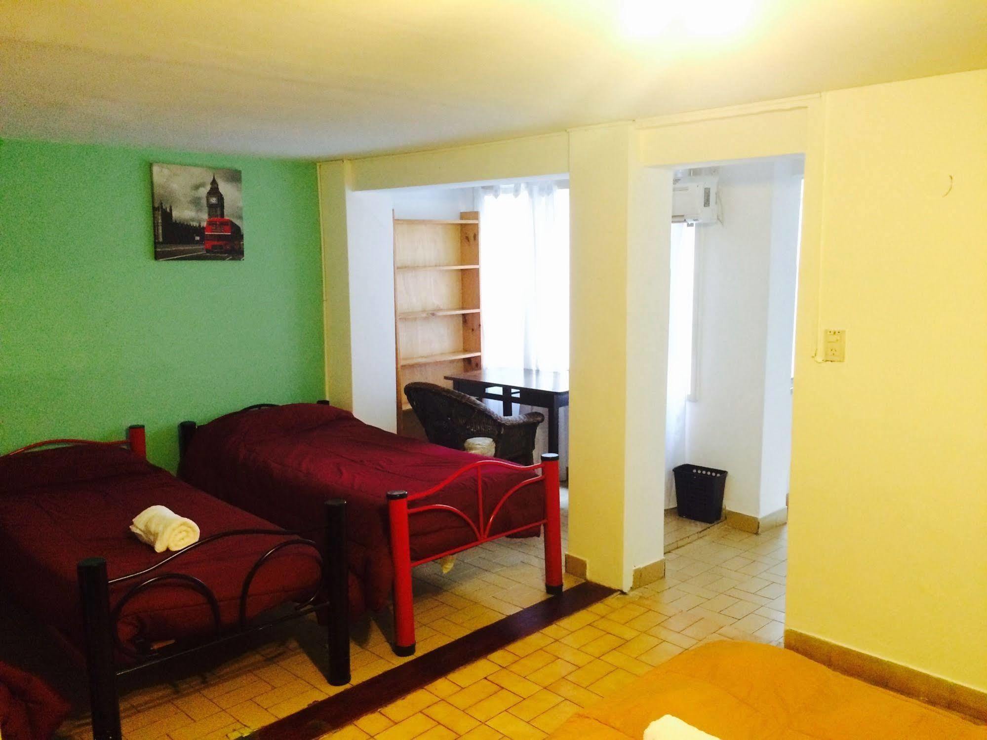 Petit Recoleta Hostel Buenos Aires Exteriér fotografie